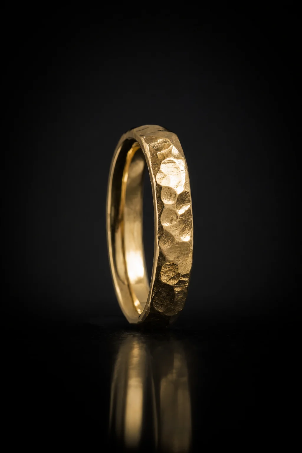 Fascia Uomo Martellata — Oro giallo 750‰