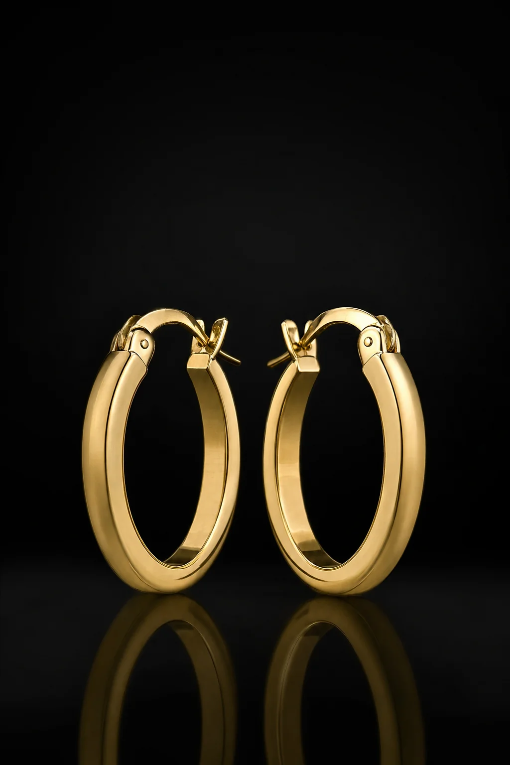 Orecchini a Cerchio in Oro Giallo — Oro giallo 750‰